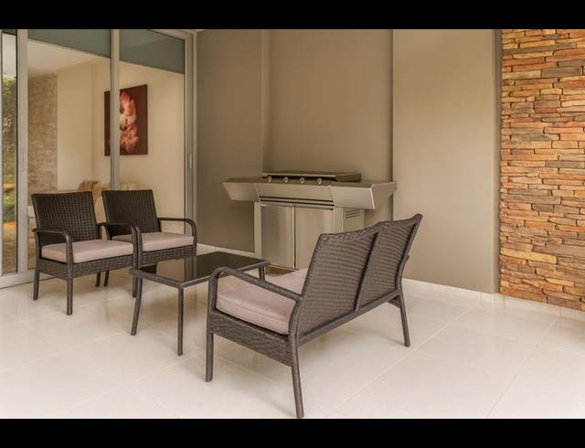2 BEDROOM PROPERTY TO RENT IN SIBAYA